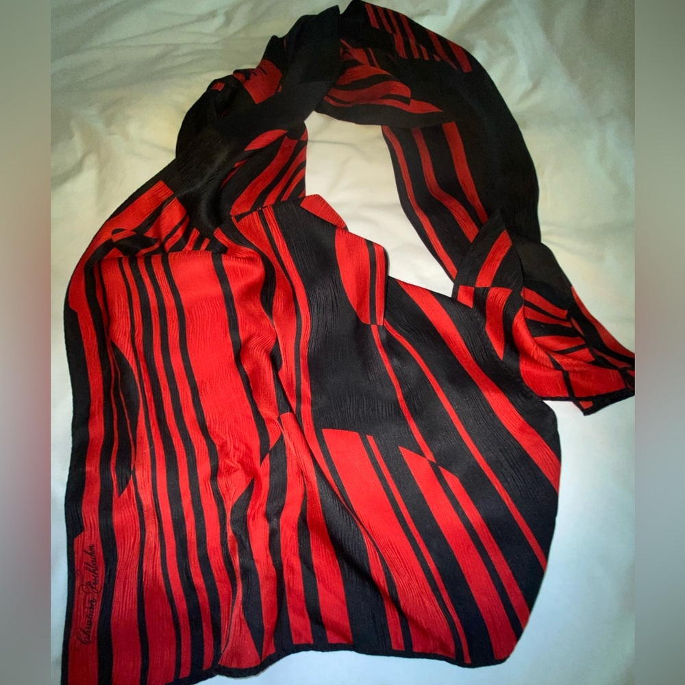 Christian Fichbacher scarf